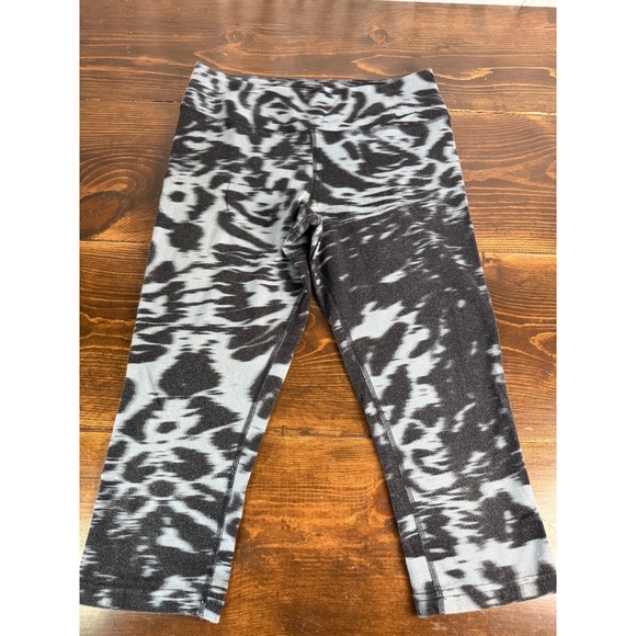 Nike Dri-FIT Gray T-Shirt Soccer Graphic Tee Women's Medium Athletic Top & Pants - Picture 13 of 16